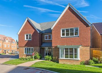 Detached house For Sale in Westerham