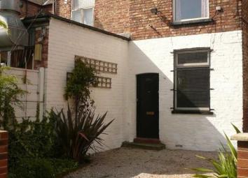 Maisonette To Rent in Manchester