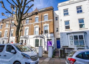 5 Bedrooms  for sale in Falkland Road, Kentish Town, London NW5