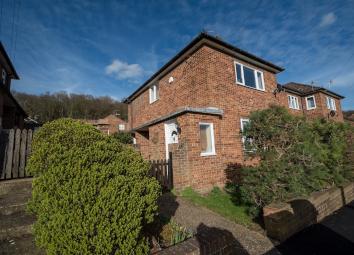 Maisonette For Sale in High Wycombe