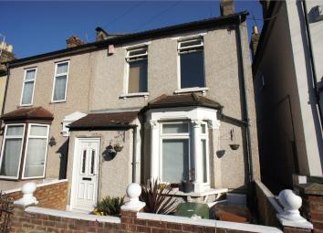 Terraced house For Sale in Belvedere