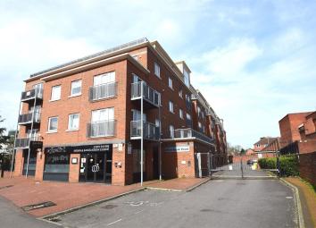 Flat For Sale in Uxbridge