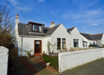 Semi-detached bungalow For Sale in Ayr