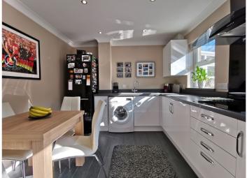 Terraced house For Sale in Bracknell