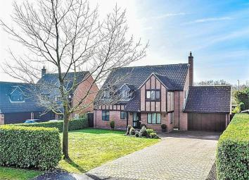 Detached house For Sale in Dunmow