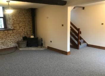 Barn conversion To Rent in Cheltenham