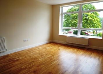 Flat To Rent in Ashford