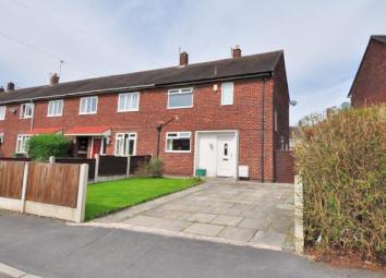 End terrace house For Sale in Stockport
