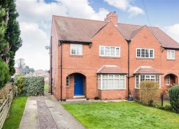 Semi-detached house For Sale in Ripon