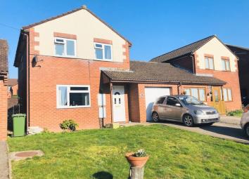 Detached house For Sale in Lydney