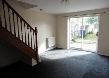 Mews house To Rent in Crewe