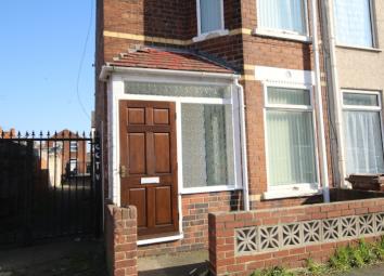 End terrace house To Rent in Hull