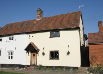 Cottage For Sale in Salisbury