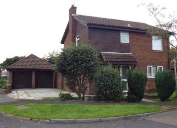 Detached house To Rent in Rochdale