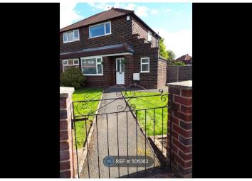 Semi-detached house To Rent in Altrincham