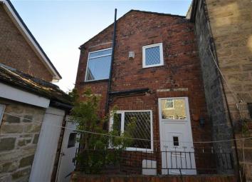 End terrace house For Sale in Pontefract