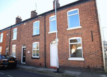 End terrace house For Sale in Macclesfield