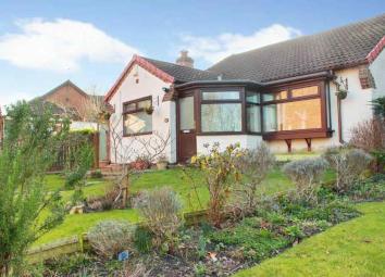 Detached bungalow For Sale in Beverley