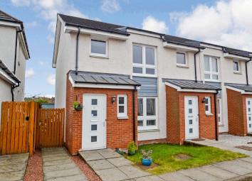 End terrace house For Sale in Dunfermline