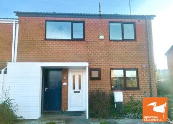 End terrace house To Rent in Mansfield