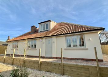 Detached bungalow For Sale in Thirsk
