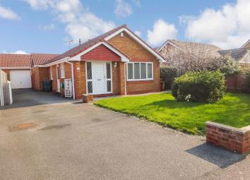 Detached bungalow For Sale in Abergele