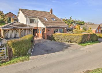 Detached house For Sale in Lydbrook
