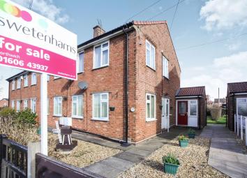 Flat For Sale in Northwich