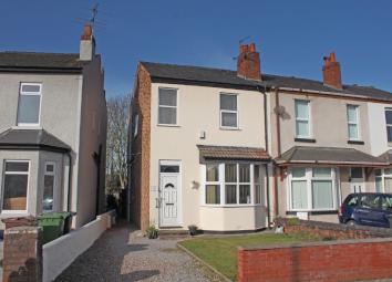End terrace house For Sale in Southport