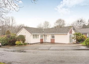Detached bungalow For Sale in Skelmersdale
