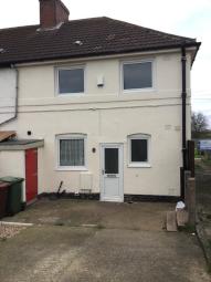 End terrace house To Rent in Pontefract