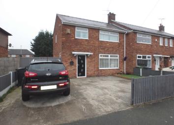 Town house For Sale in Warrington