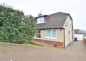 Semi-detached bungalow For Sale in Lancaster