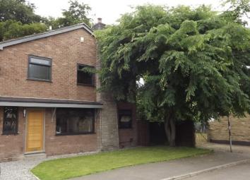 Detached house To Rent in Cheadle
