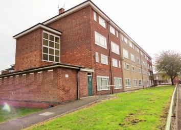 Flat For Sale in Bedworth