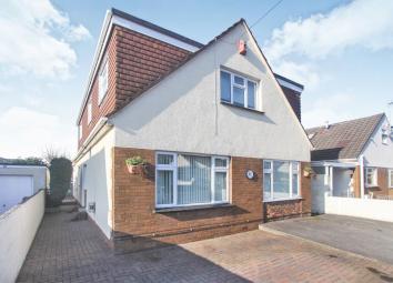 Detached bungalow For Sale in Bridgend