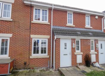 Town house For Sale in Dukinfield