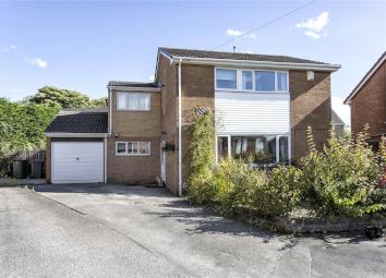 Detached house For Sale in Mirfield