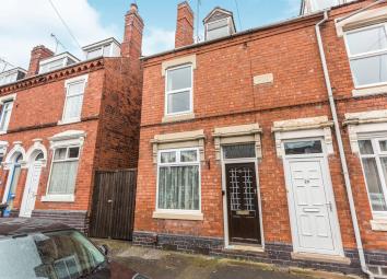End terrace house For Sale in Kidderminster