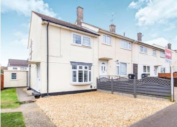 End terrace house For Sale in Leicester