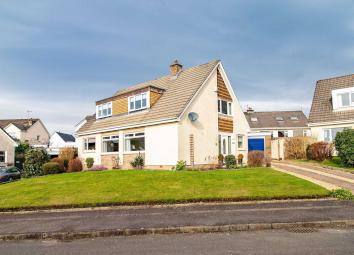 Detached house For Sale in Kilmacolm