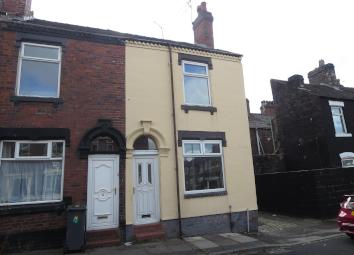 End terrace house To Rent in Stoke-on-Trent