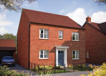Detached house For Sale in Alcester