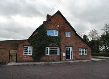 Semi-detached house To Rent in Whitchurch