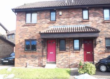 Semi-detached house To Rent in Johnstone
