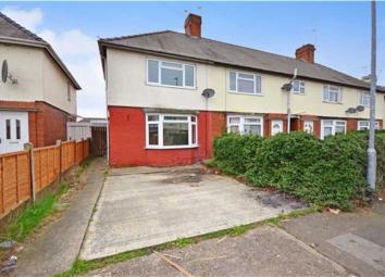 End terrace house For Sale in Goole