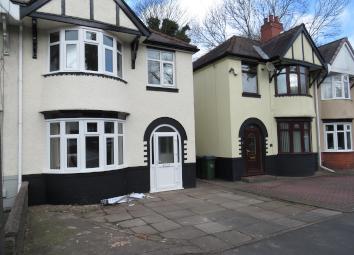 Semi-detached house To Rent in Cradley Heath