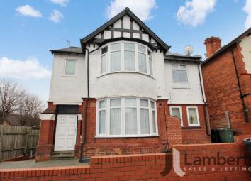 Flat For Sale in Redditch