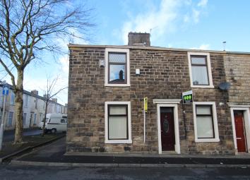 End terrace house To Rent in Accrington