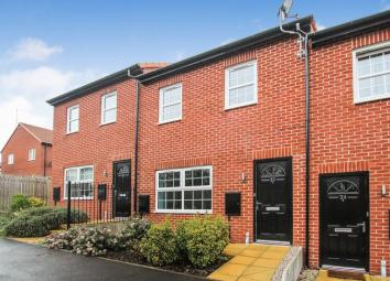 Terraced house For Sale in Ripley